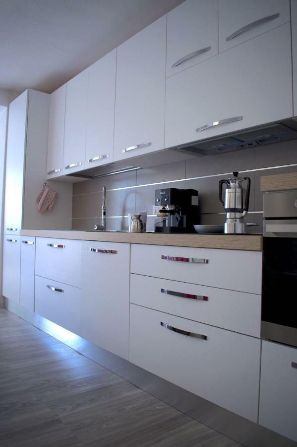 Purple Flower Suite Apartment Cala Gonone Exterior foto