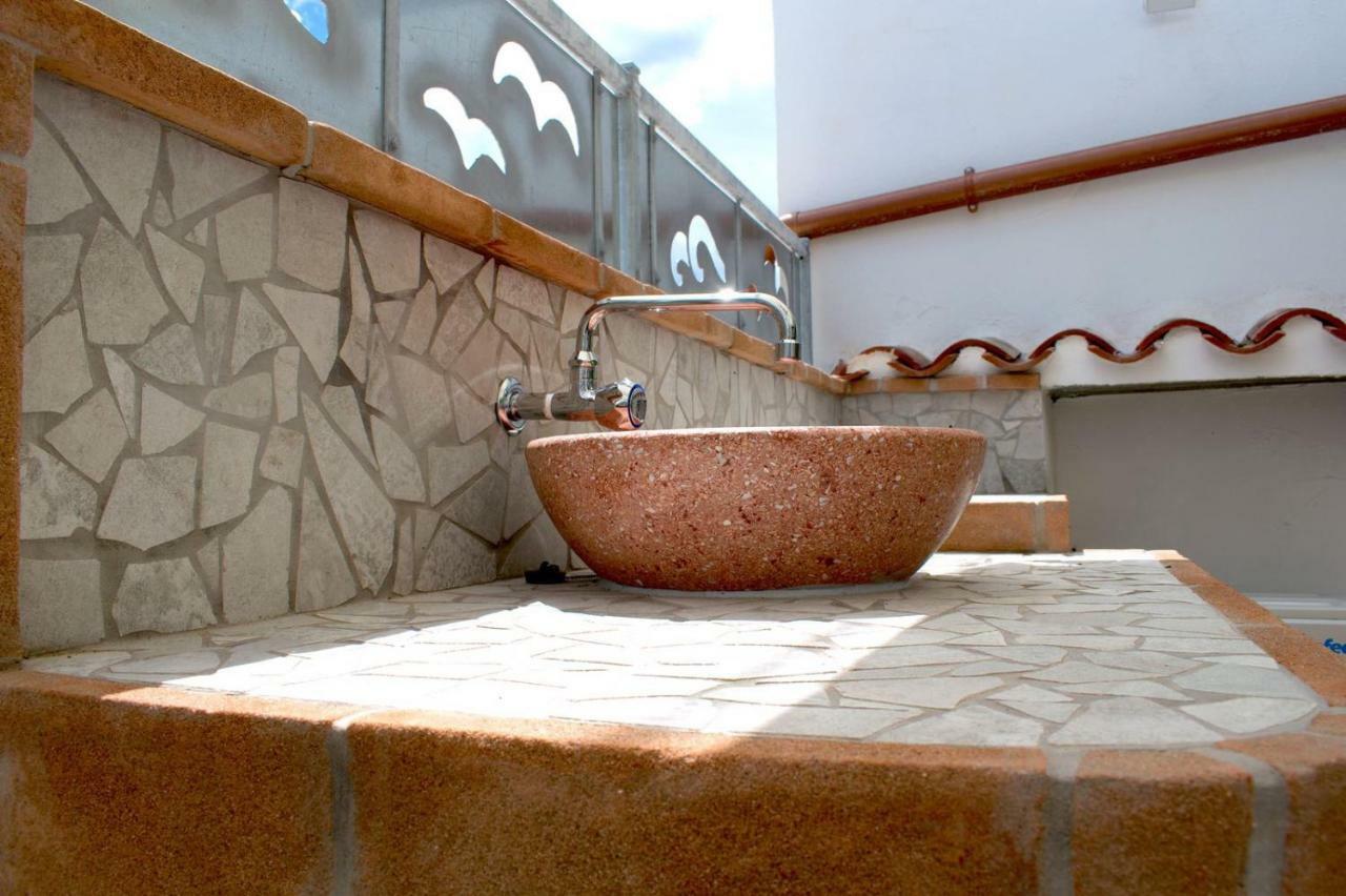 Purple Flower Suite Apartment Cala Gonone Exterior foto